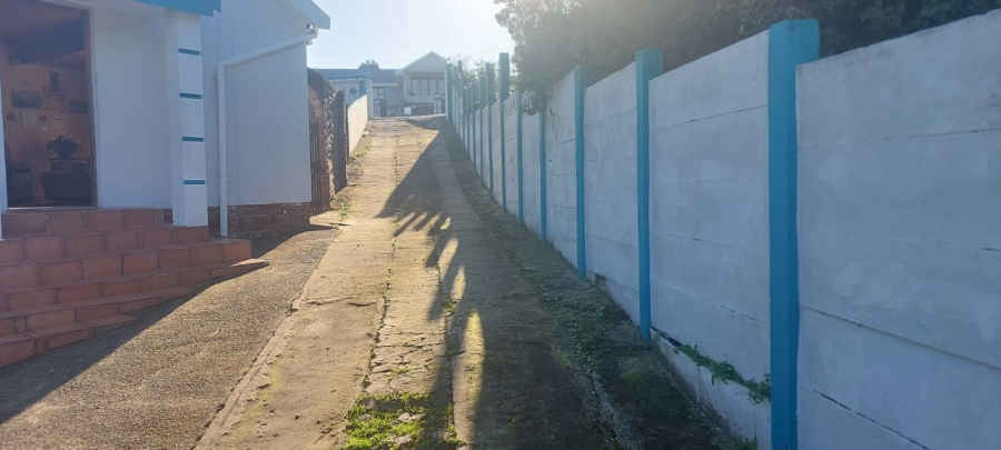 4 Bedroom Property for Sale in Amalinda North Eastern Cape